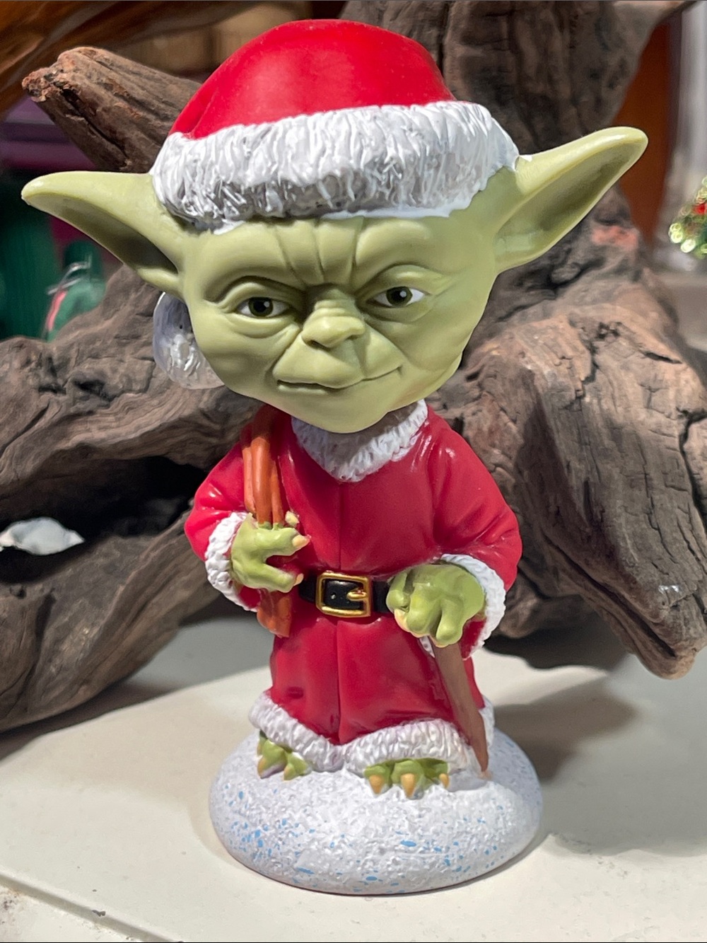 2008 Lucasfilm Ltd. Funko Santa Yoda Bobblehead